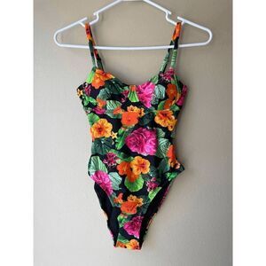 Andie the Bermuda One Piece in Tropical Floral Women's Size XS